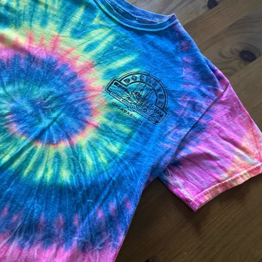 Vibrant Tie-Dye Short Sleeve Tees - Picture 7 of 9